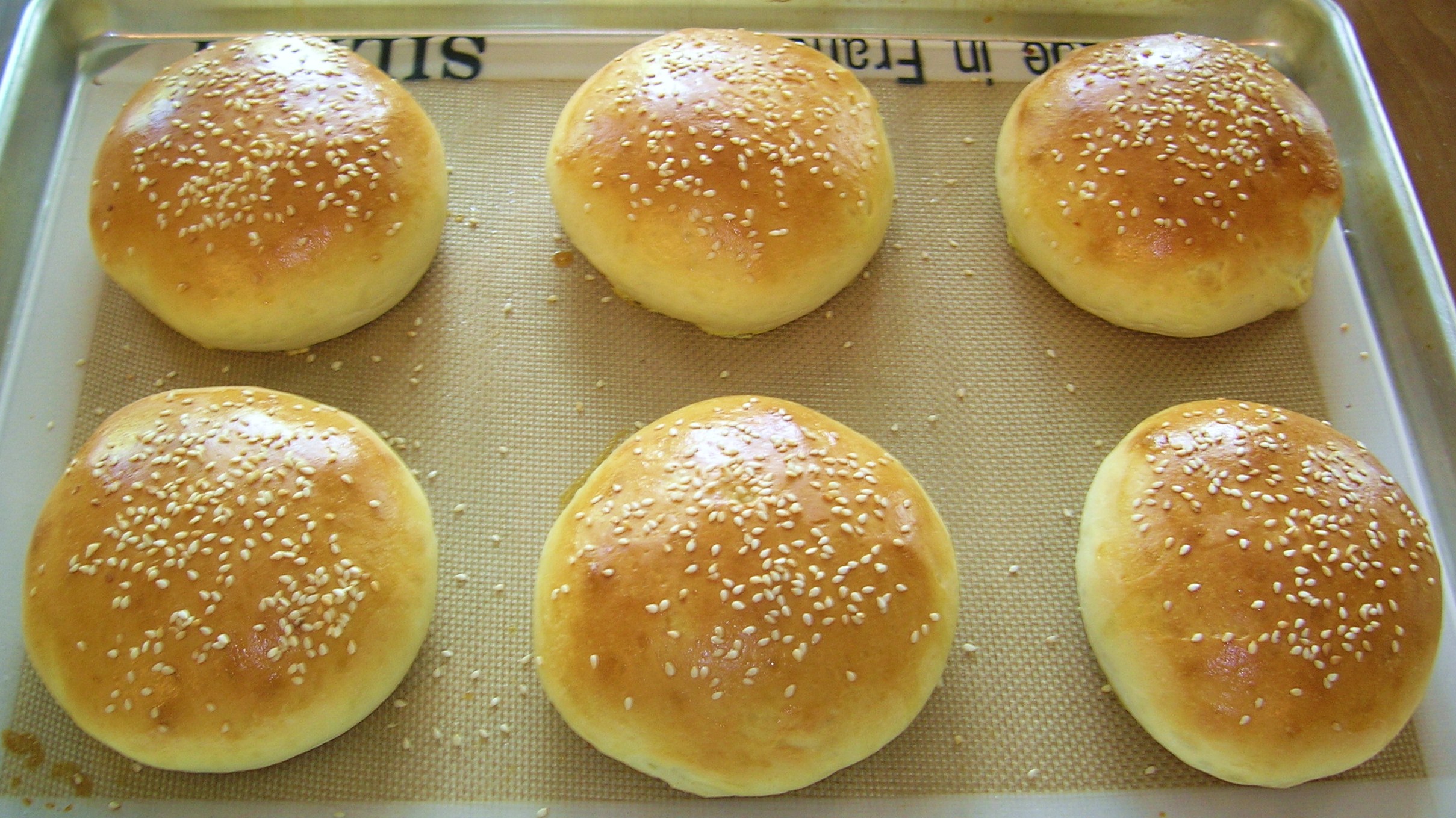 homemade-burger-buns homemade-burger-buns